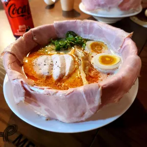 멘지 사진 1
