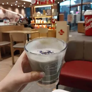 팀홀튼 대표 사진