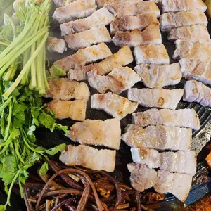 마포대파솥뚜껑삼겹 사진 1