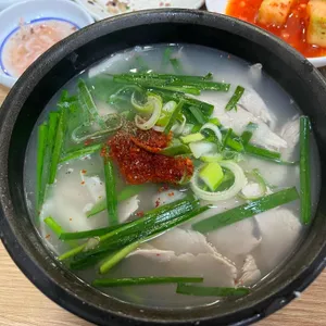 형제전통 돼지국밥 대표 사진