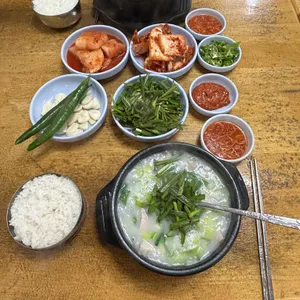 아우네장터순대국 사진