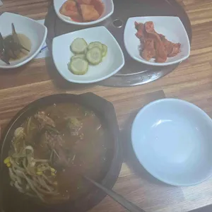 놀보숯불갈비왕족발 사진 1