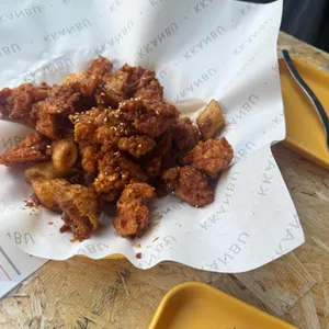 깐부치킨 사진