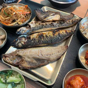 바다를먹은고등어 사진