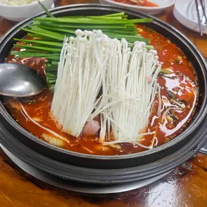 빨간거 짱구네 대표 사진