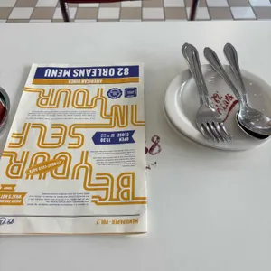82올리언즈 대표 사진