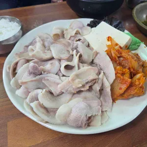 영진돼지국밥 대표 사진