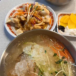 용문각 대표 사진