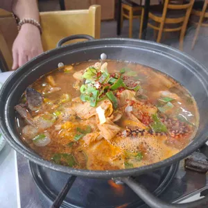딴뚝통나무집식당 사진 1