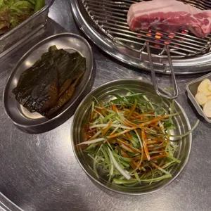 김돈이 대표 사진