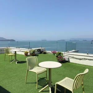 로스티아 대표 사진