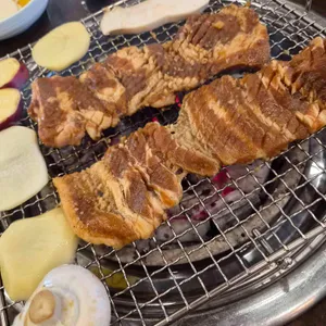 삼도 참숯갈비 사진 1