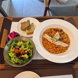 카페인 중리 사진