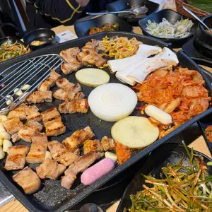 아우네 사진 1