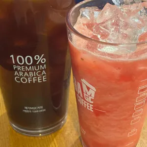 메가커피 사진