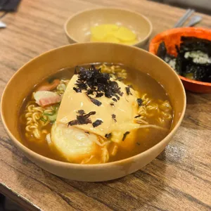 틈새라면 대표 사진