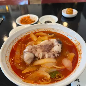홍성원 사진 1