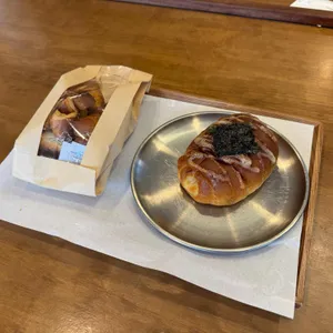 아나스카페앤베이커리 사진 1