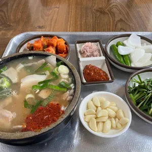 장군돼지국밥 대표 사진