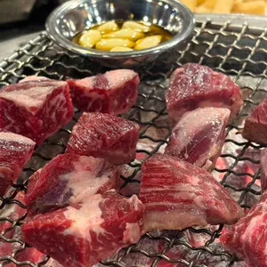 돌쇠장작구이 대표 사진