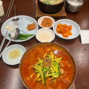 산더미 미성돼지국밥 사진