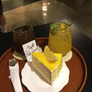 플로리안 대표 사진