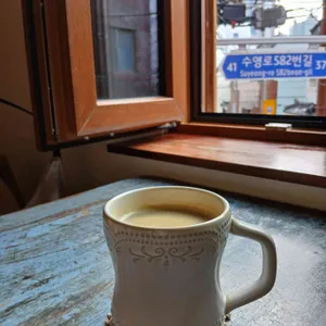 화이트아일랜드 카페 사진 1