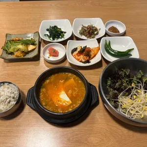 칠갑청국장육회 사진