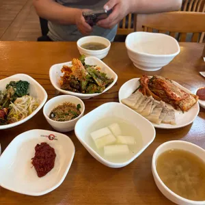석암 돌솥밥 사진 1