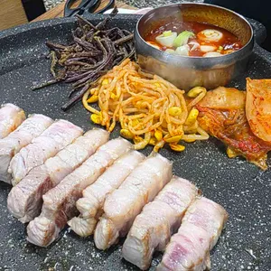 두루미 대표 사진