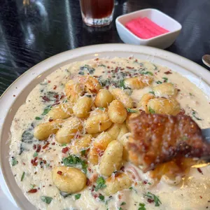 아크메 사진 1