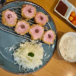 카츠우리 사진