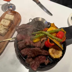 빠리맨션 사진 1