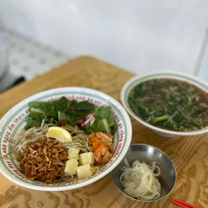 꾸아 사진 1