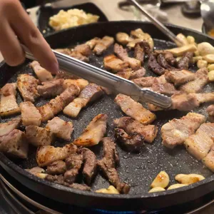 돼지대학교 사진 2