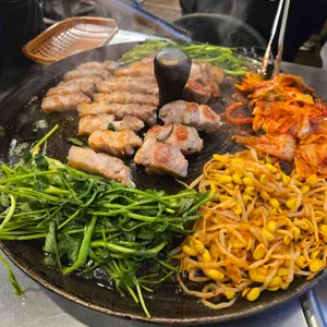 목구멍 사진