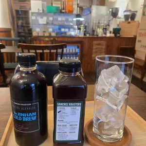산체스커피 사진