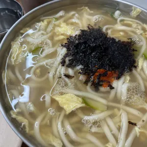 충무로칼국수 대표 사진