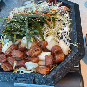 오두막창 사진