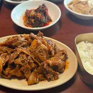 구양난로집 대표 사진
