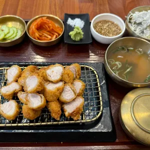 숯불돈까스 사진