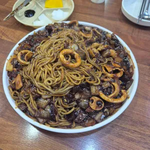 황궁쟁반짜장 사진