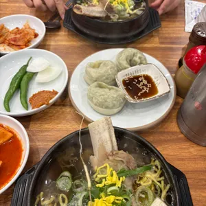 공일백 대표 사진