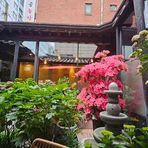 파티오 대표 사진