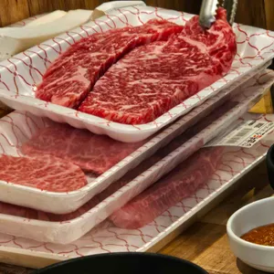 한우드소 대표 사진
