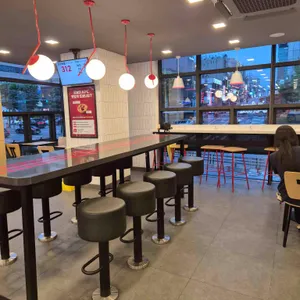 KFC 대표 사진