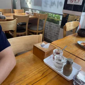 이석근돌솥설렁탕 대표 사진