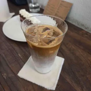 으믐 대표 사진