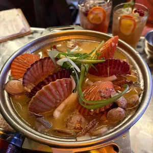 아따 대표 사진