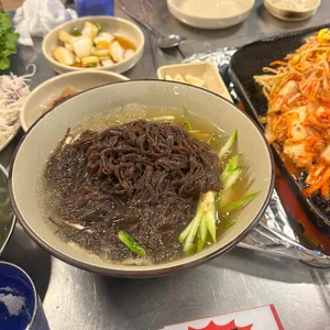 신먹방 털보네생고기 대표 사진